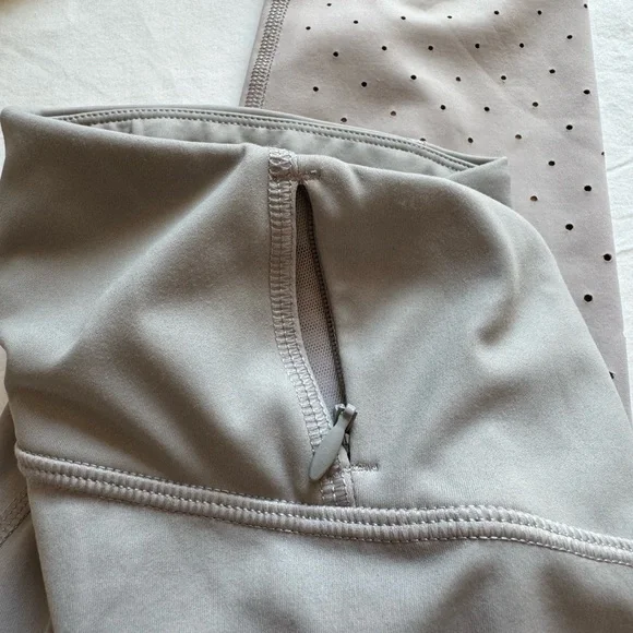 Athleta Laser Cut Mauve Ombré Leggings - Picture 12 of 17